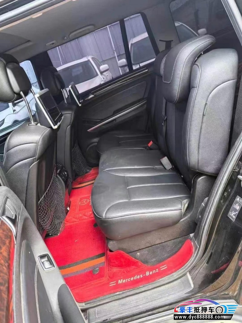 12年奔驰GLSUV抵押车出售