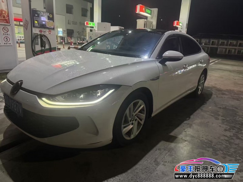 22年大众凌渡轿车抵押车出售