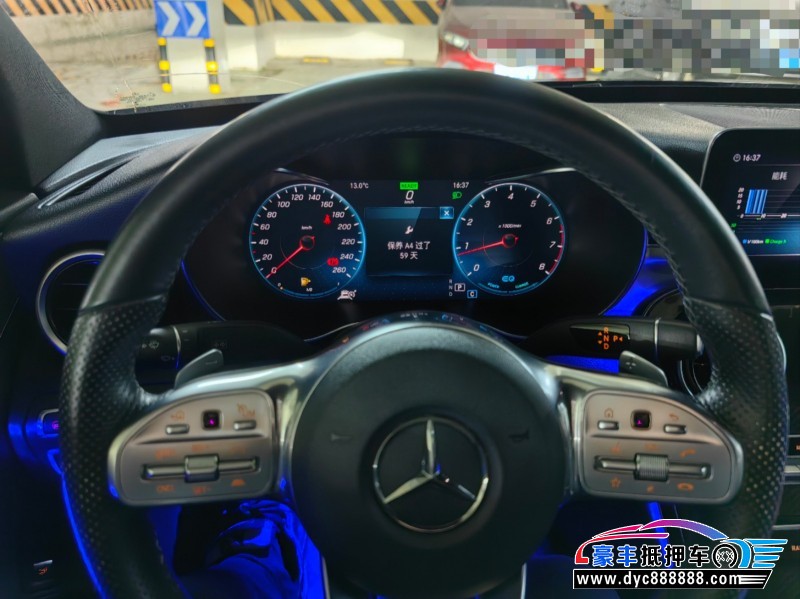 18年奔驰C轿车抵押车出售