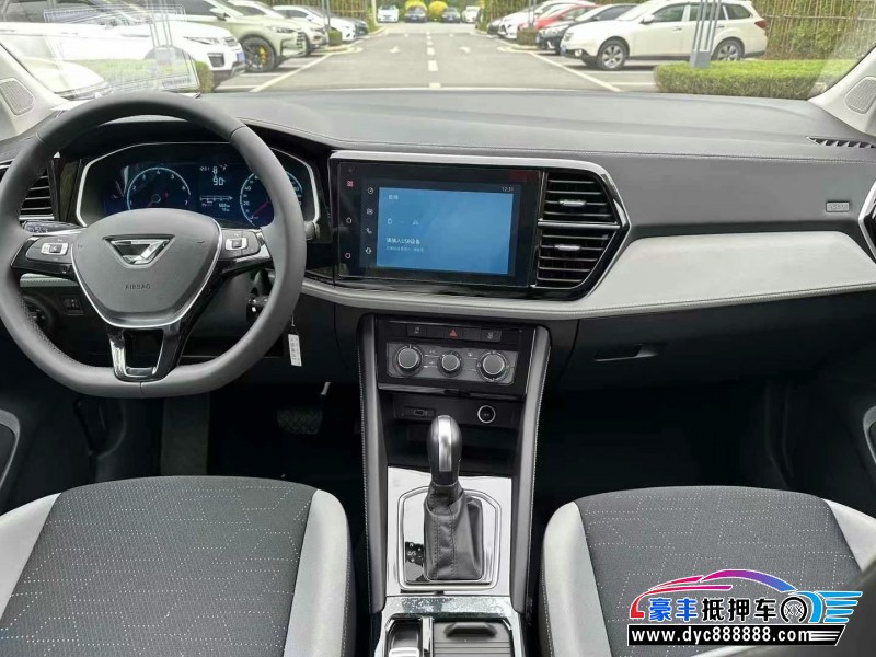 25年大众捷达轿车抵押车出售