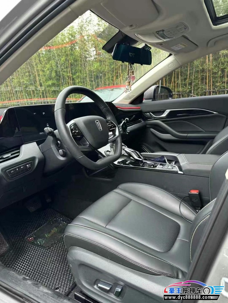 24年奔腾B70轿车抵押车出售