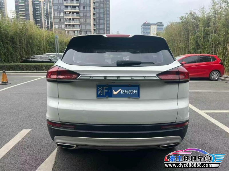 20年吉利博越轿车抵押车出售