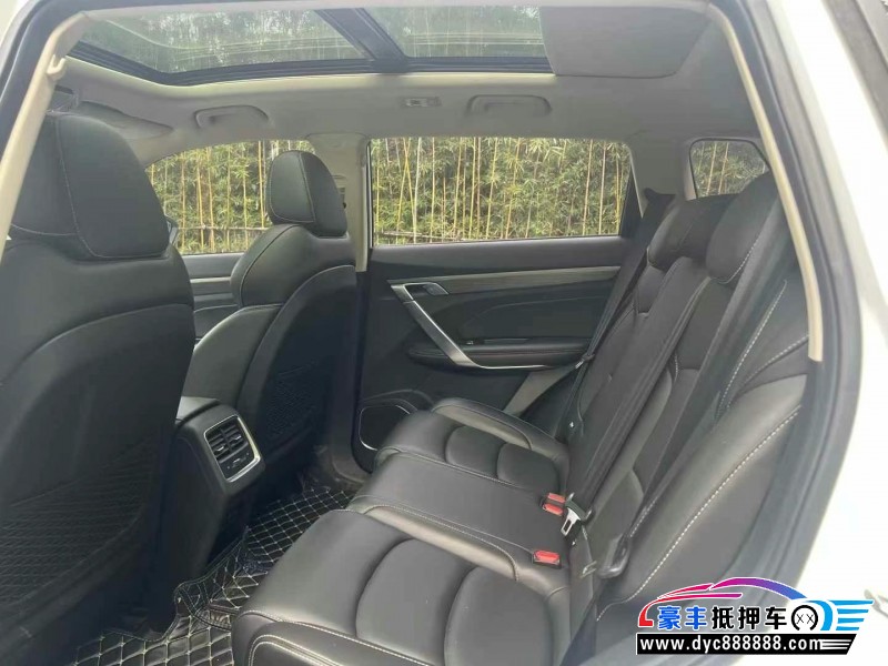 20年吉利博越轿车抵押车出售