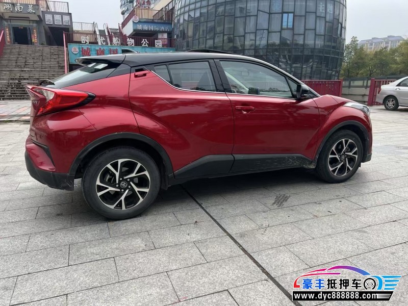 21年丰田C-HR轿车抵押车出售