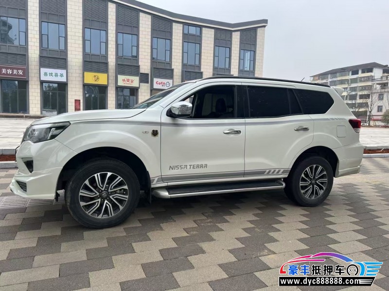 20年日产途达轿车抵押车出售