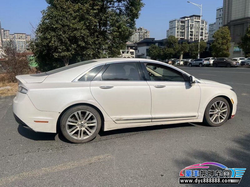 15年林肯MKZ轿车抵押车出售