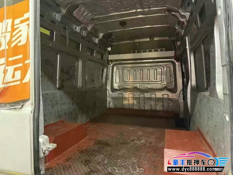 23年东风御风轿车抵押车出售