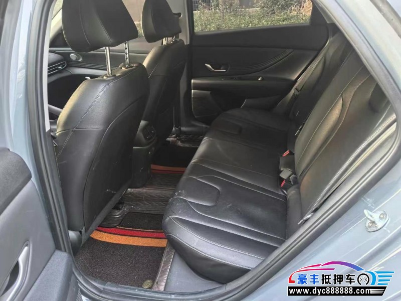 23年现代伊兰特轿车抵押车出售