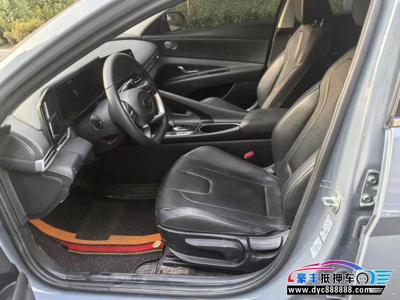 23年现代伊兰特轿车抵押车出售