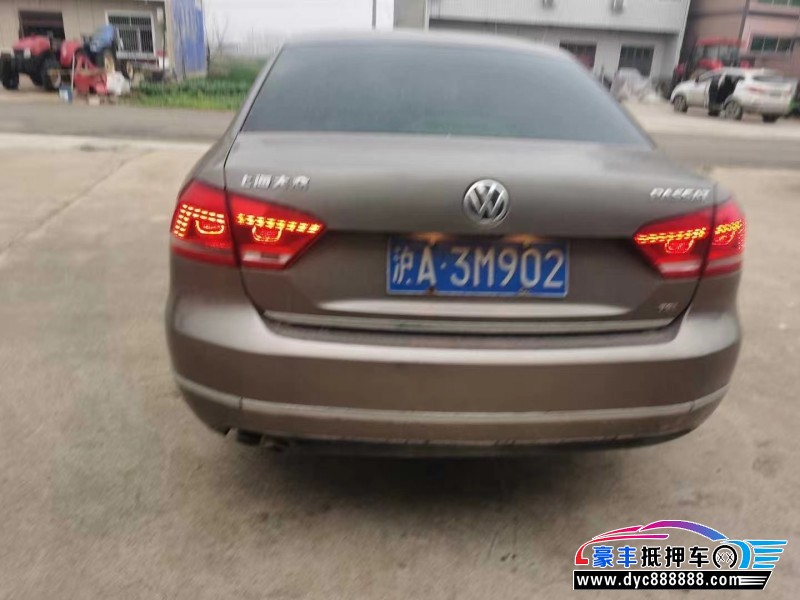 12年大众帕萨特轿车抵押车出售