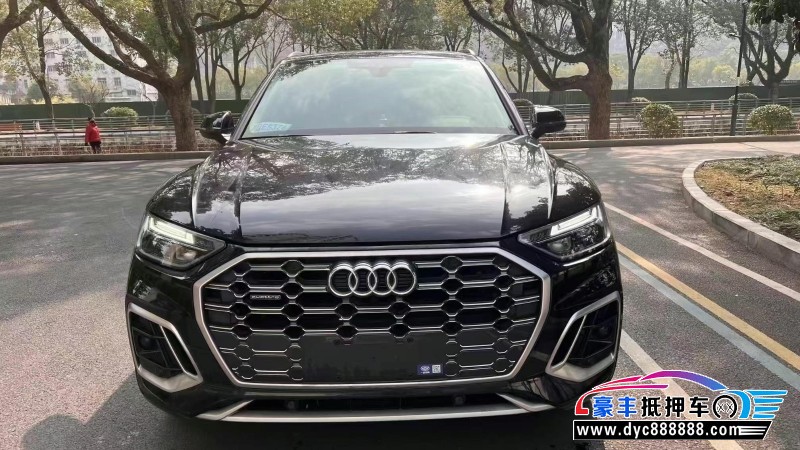 23年奥迪Q5轿车抵押车出售