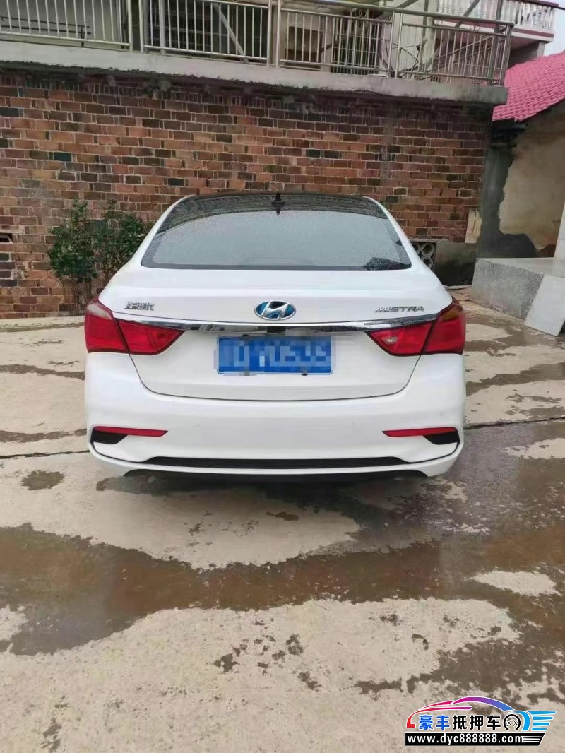 18年现代名图轿车抵押车出售