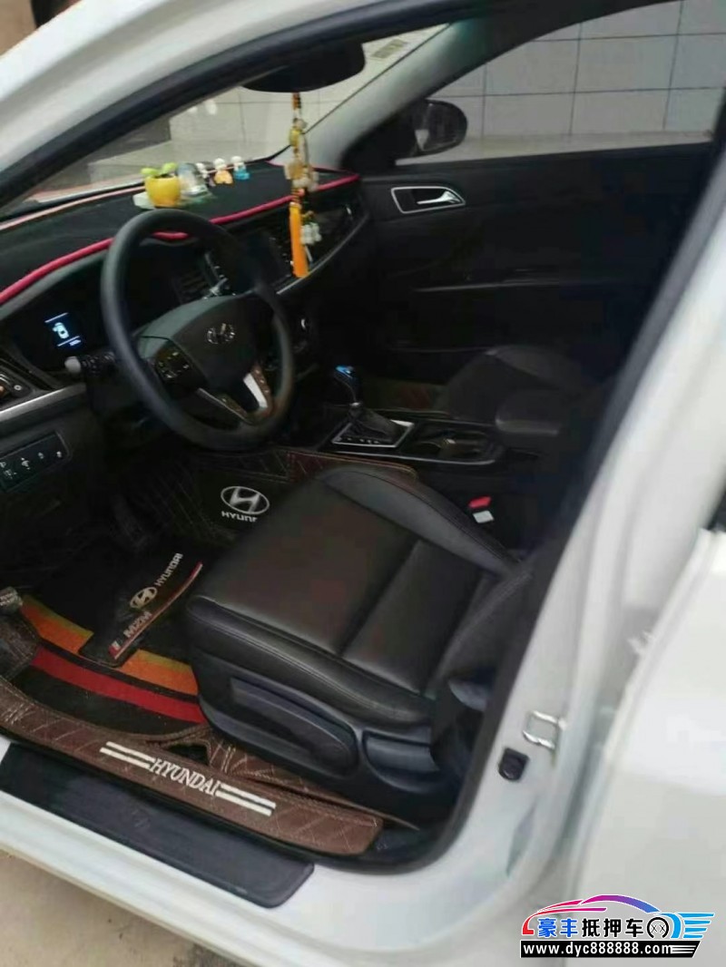 18年现代名图轿车抵押车出售