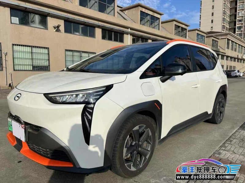 22年埃安Y70轿车抵押车出售