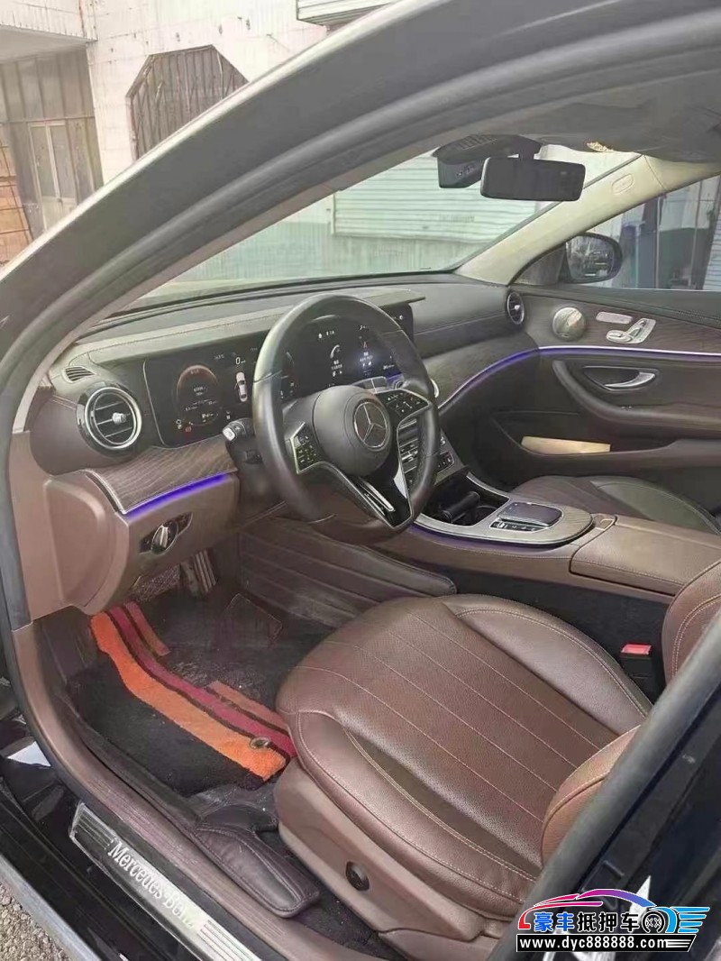 21年奔驰E轿车抵押车出售