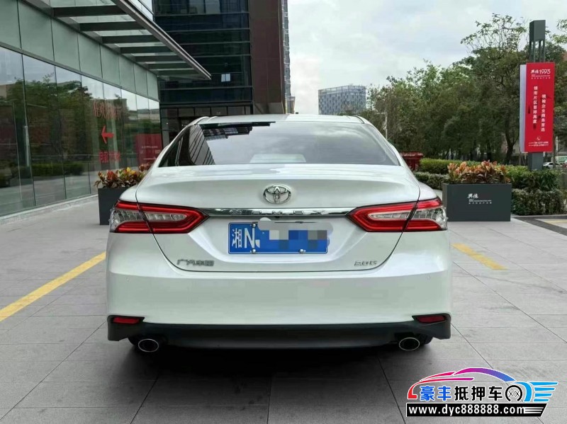 20年丰田凯美瑞轿车抵押车出售