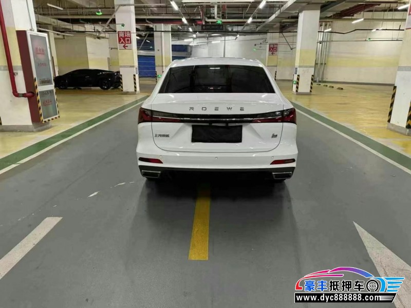 23年荣威i5轿车抵押车出售