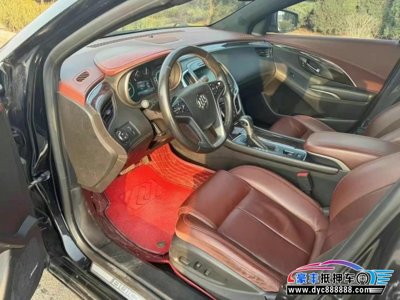 14年别克君越轿车抵押车出售