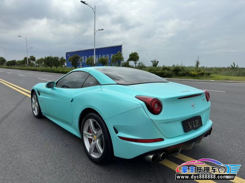 15年法拉利California T轿车抵押车出售