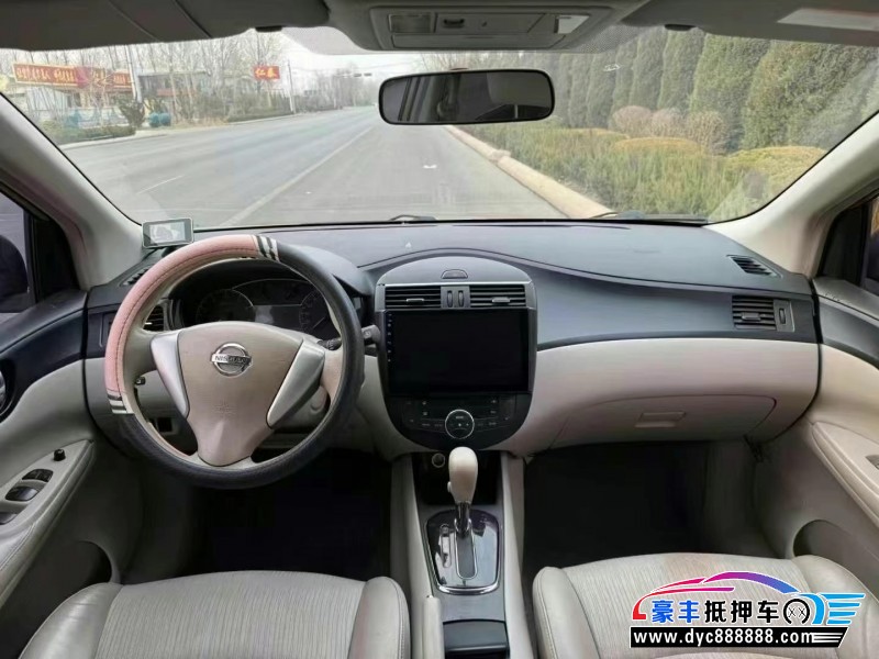 12年日产骐达轿车抵押车出售