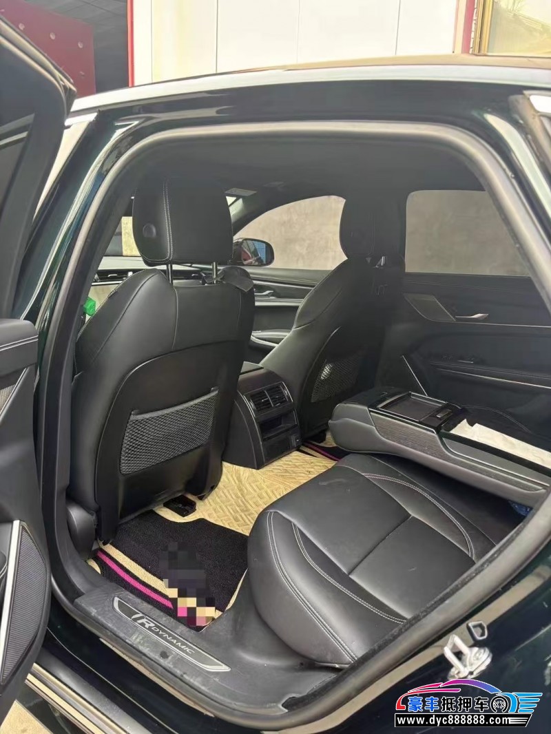 22年捷豹XFL轿车抵押车出售