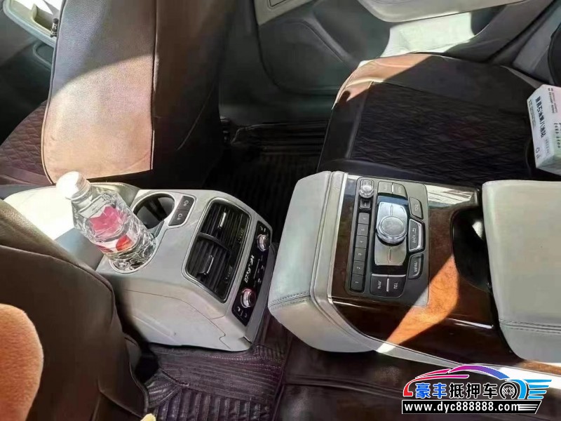 12年奥迪A6L轿车抵押车出售