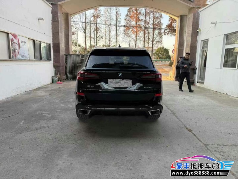 23年宝马X5轿车抵押车出售