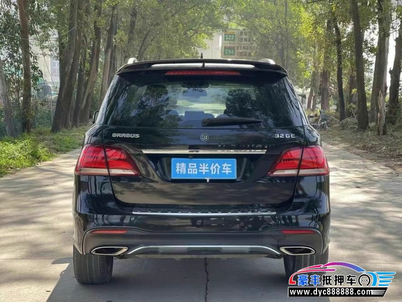 17年奔驰GLE轿车抵押车出售