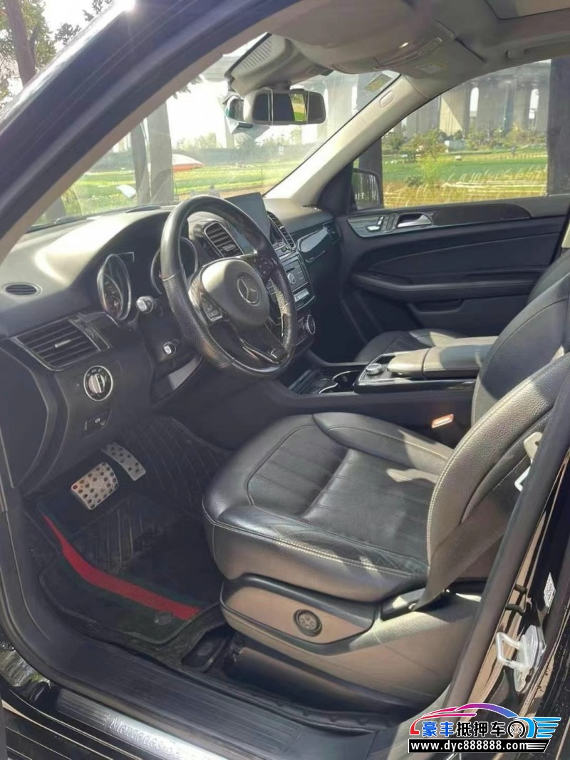 17年奔驰GLE轿车抵押车出售