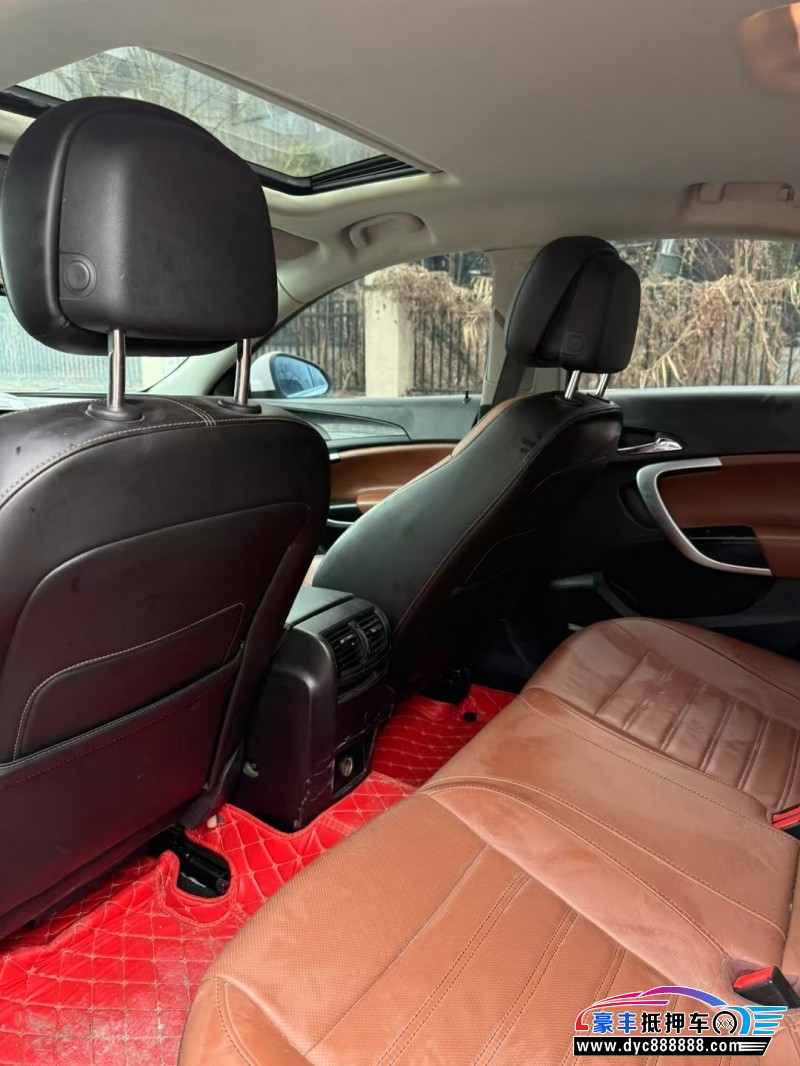 15年别克君威轿车抵押车出售