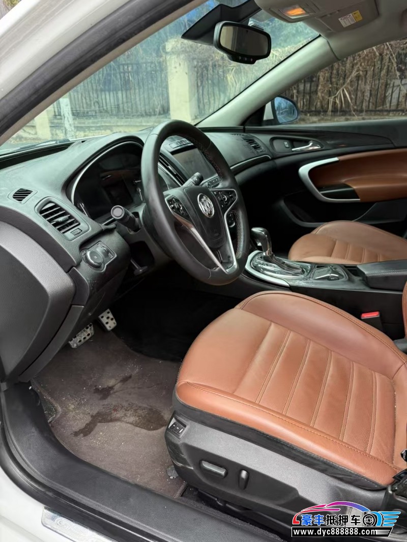 15年别克君威轿车抵押车出售