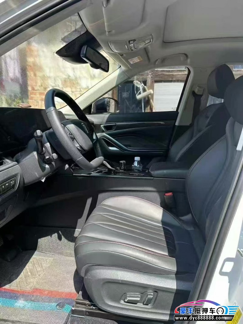 23年奔腾T55轿车抵押车出售