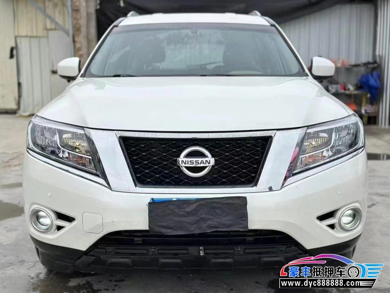 19年日产探陆轿车抵押车出售