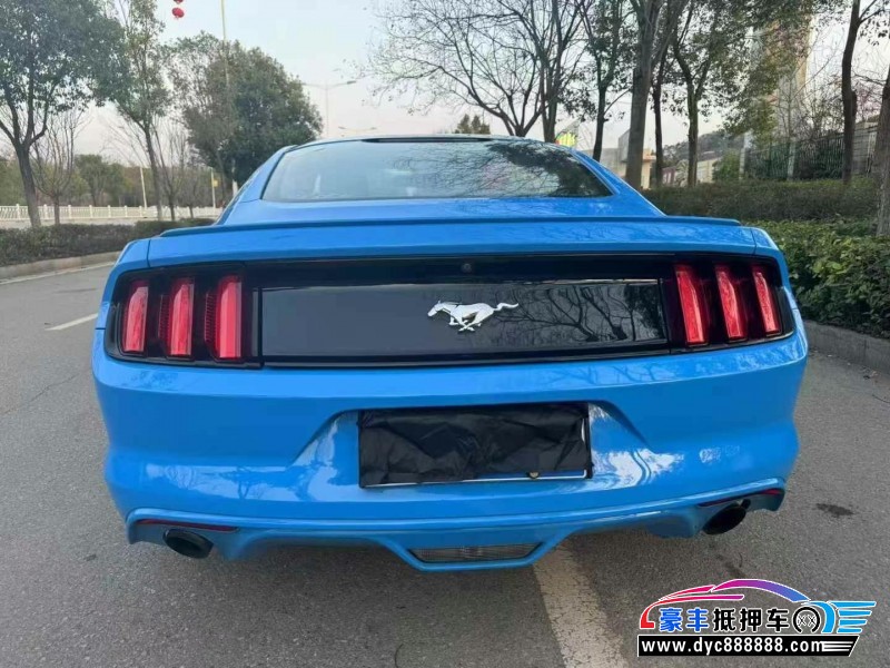 17年福特野马轿车抵押车出售