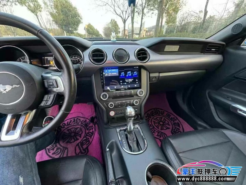 17年福特野马轿车抵押车出售