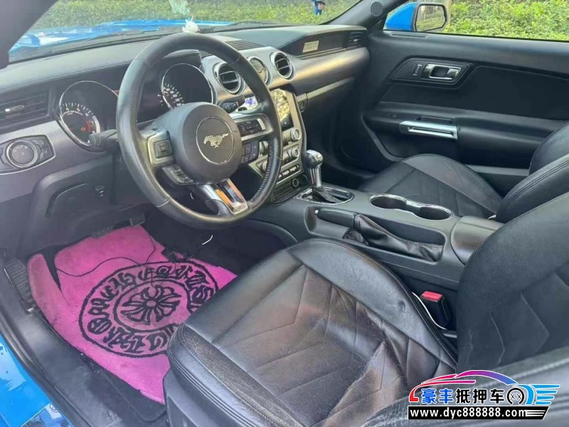 17年福特野马轿车抵押车出售