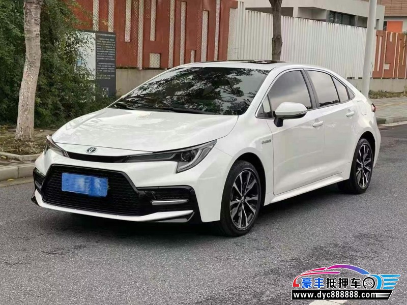 21年丰田雷凌轿车抵押车出售