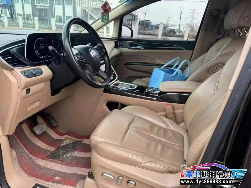 20年别克GL8轿车抵押车出售