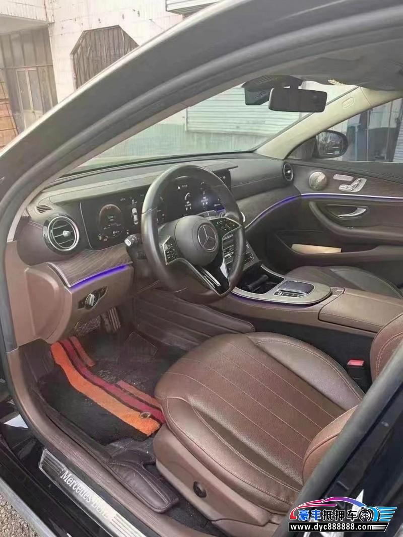 21年奔驰E轿车抵押车出售