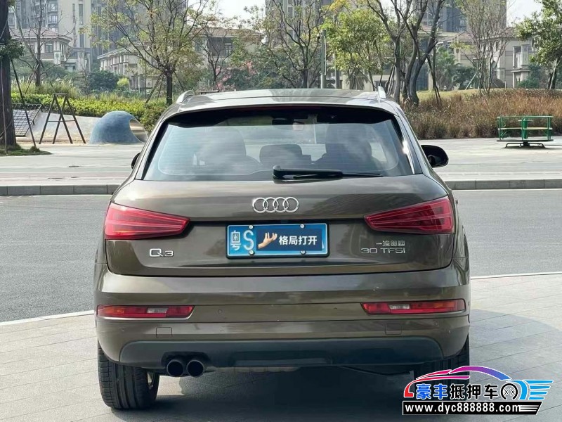 17年奥迪Q3轿车抵押车出售