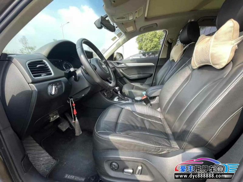 17年奥迪Q3轿车抵押车出售