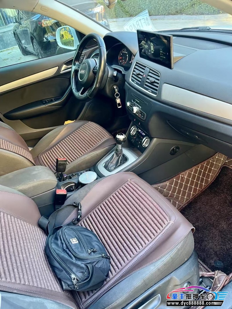 15年奥迪Q3轿车抵押车出售