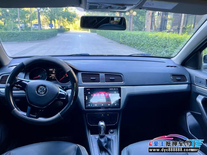 16年大众朗逸轿车抵押车出售