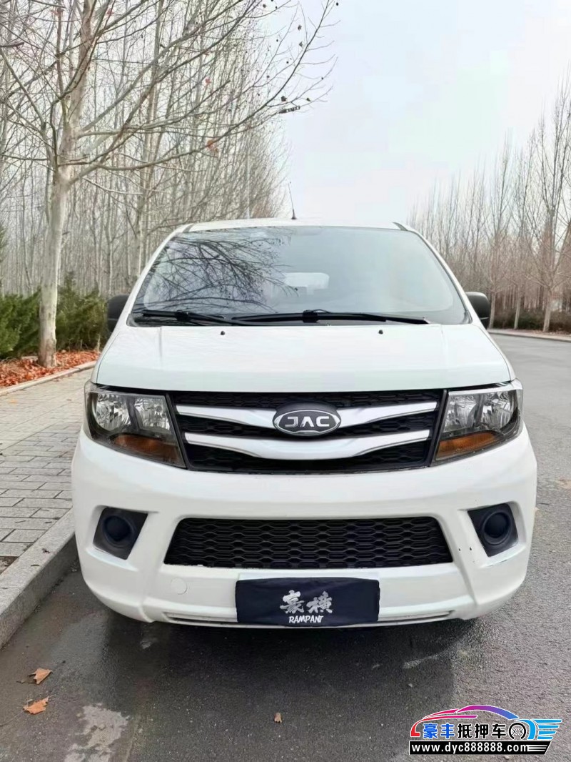 20年江淮瑞风M3轿车抵押车出售