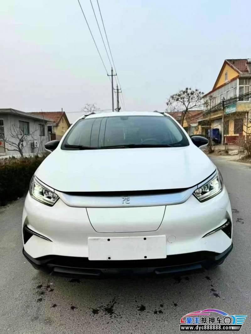 22年比亚迪元轿车抵押车出售