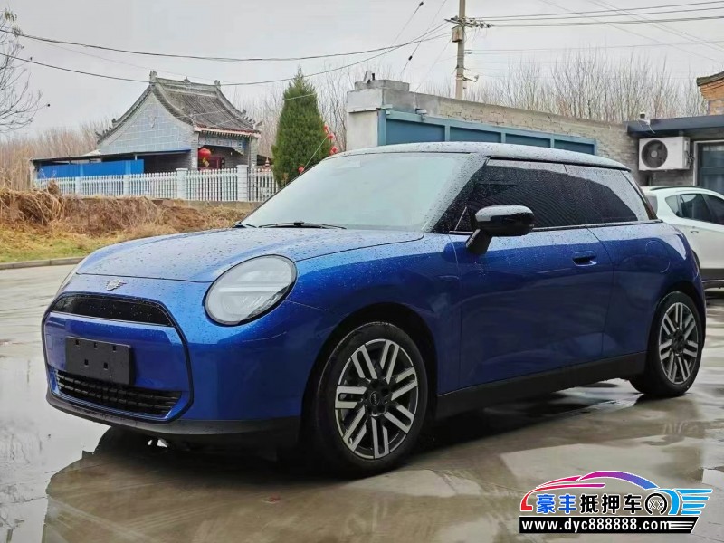 25年宝马MINI轿车抵押车出售