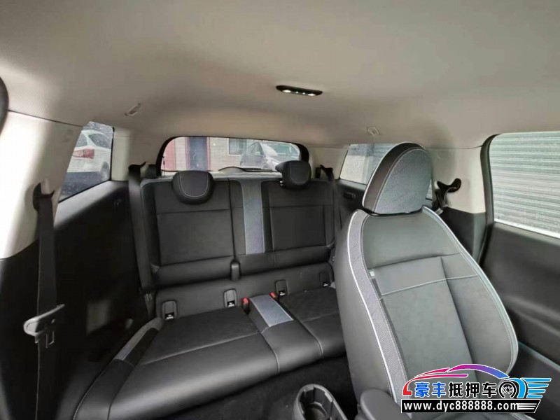 25年宝马MINI轿车抵押车出售