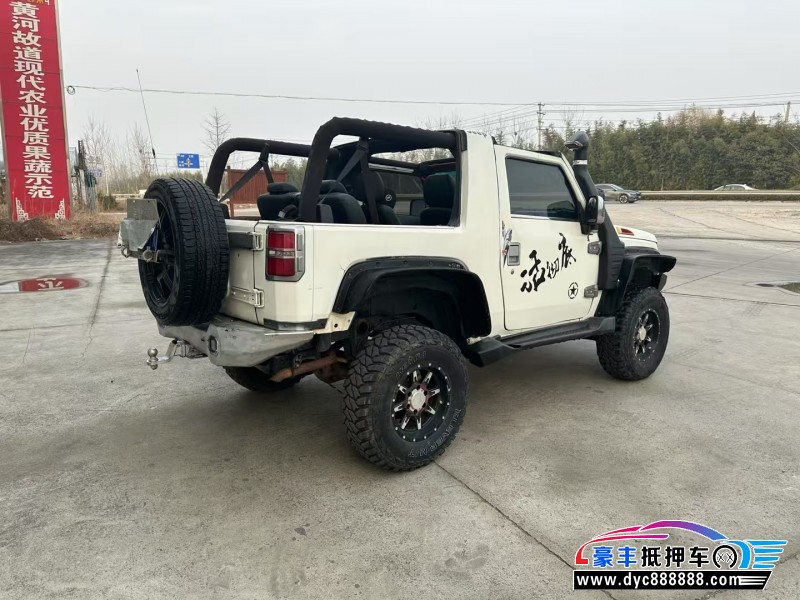 15年北京BJ40轿车抵押车出售