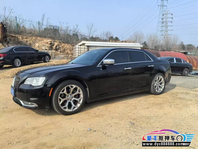 18年克莱斯勒300C轿车抵押车出售