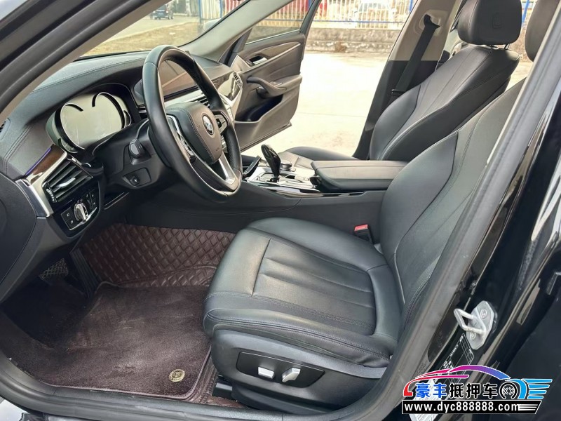 18年宝马5系轿车抵押车出售